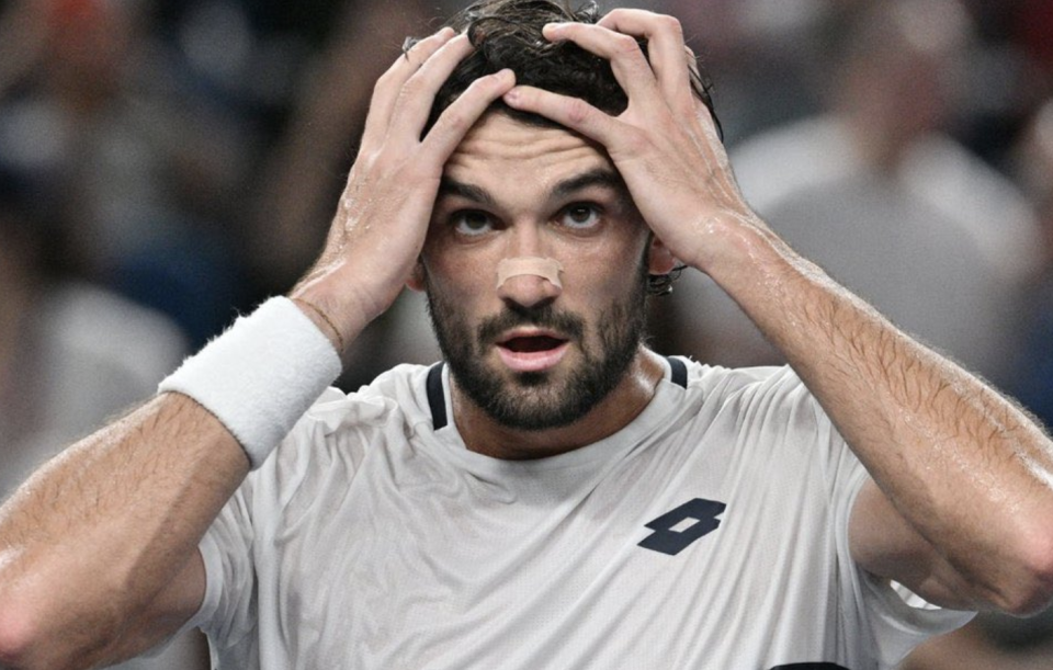 夺冠, 议的, 但无论如何 夺冠, 议的, 但无论如何