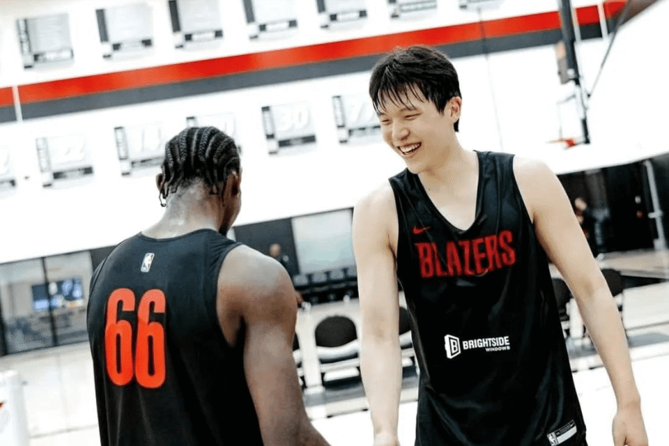 一名持球组, zvAw 一名持球组, zvAw